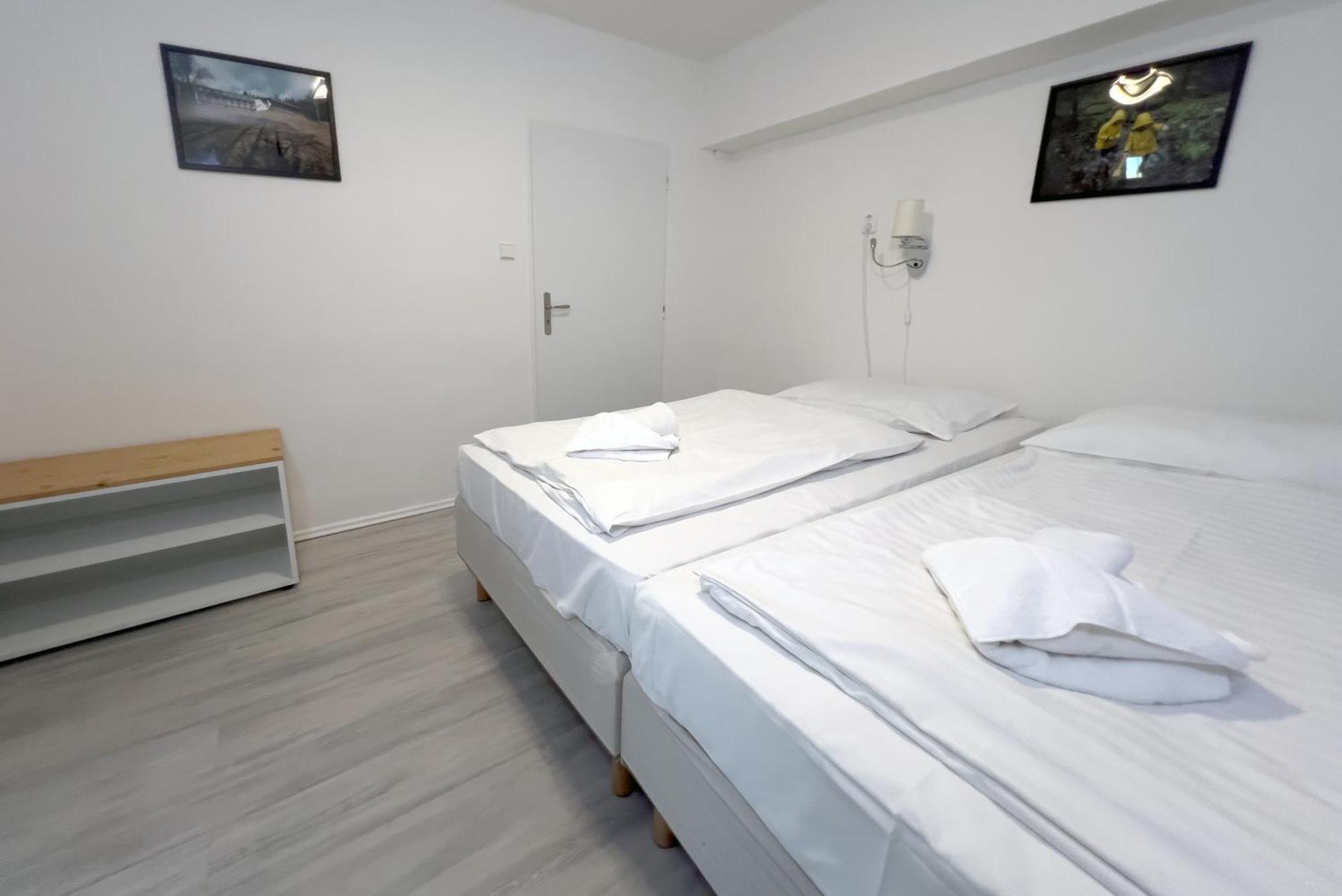 Hotel Horni Pramen Špindlerŭv Mlýn Rom bilde