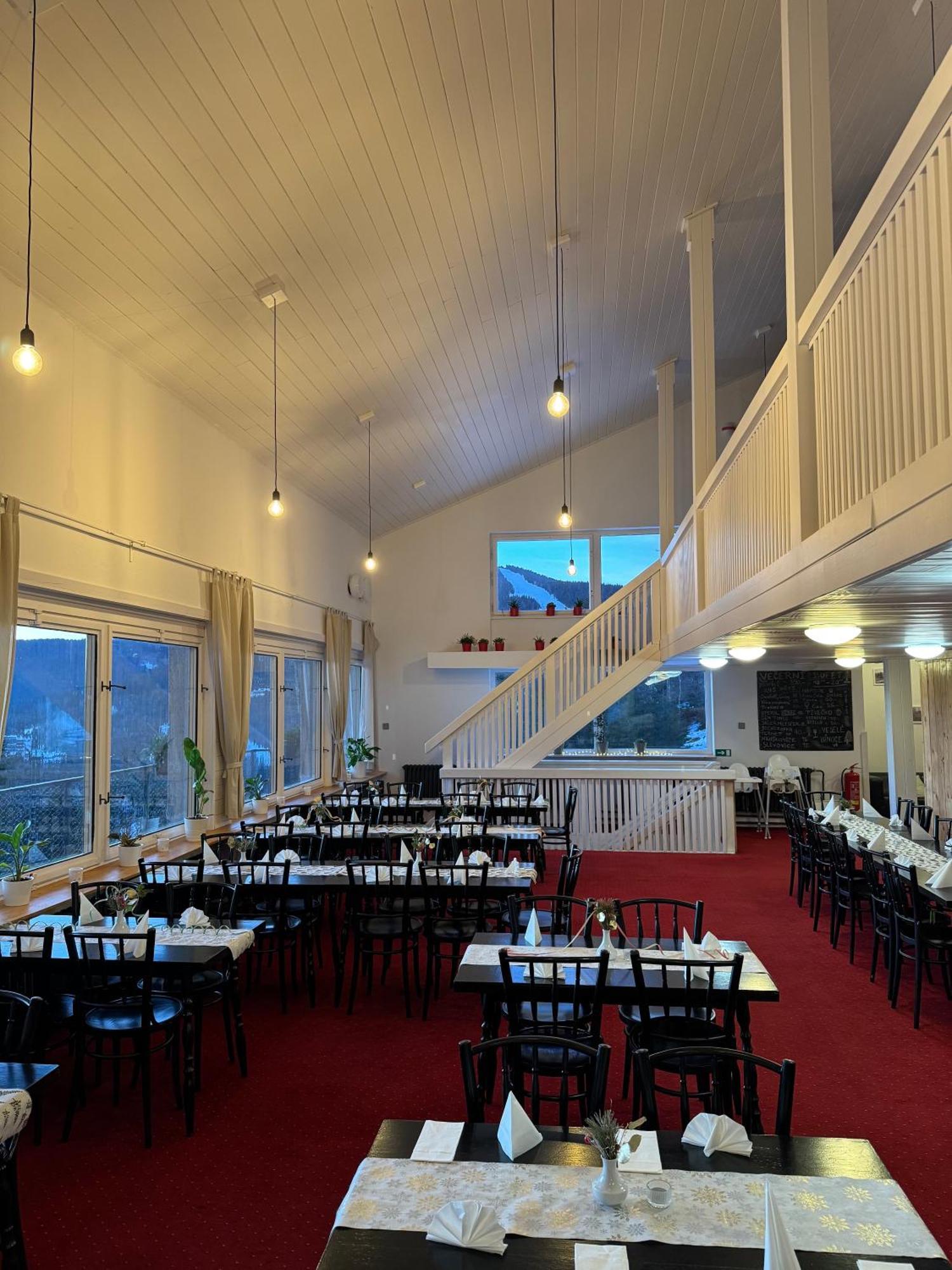 Hotel Horni Pramen Špindlerŭv Mlýn Eksteriør bilde